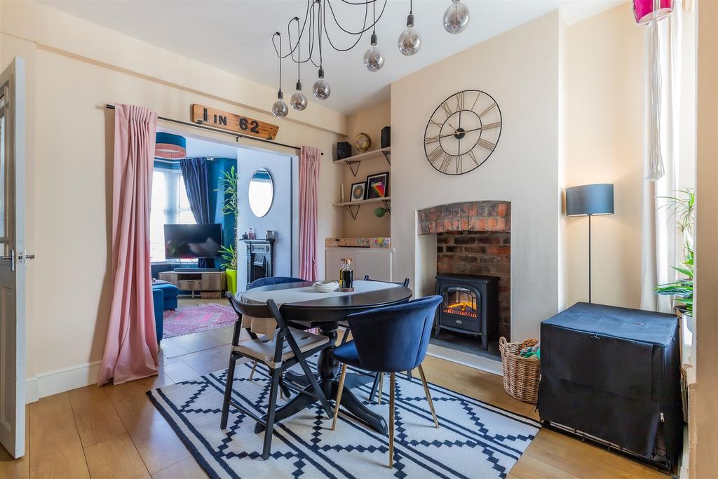 Property photo 3 of 20 116 (6 Of 20).Jpg