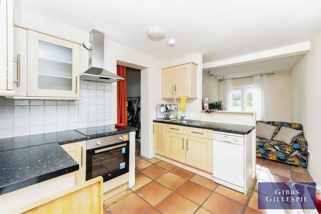 Property photo 2 of 9 Picture No. 20