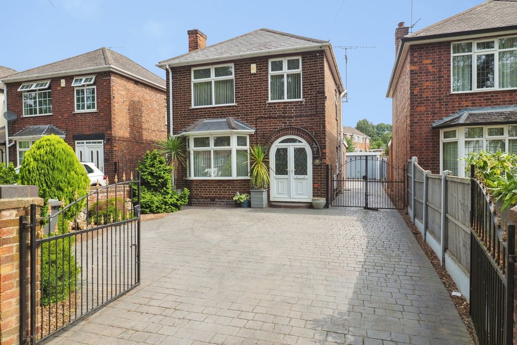 Property photo 1 of 28 Pbox-Img.Jpg