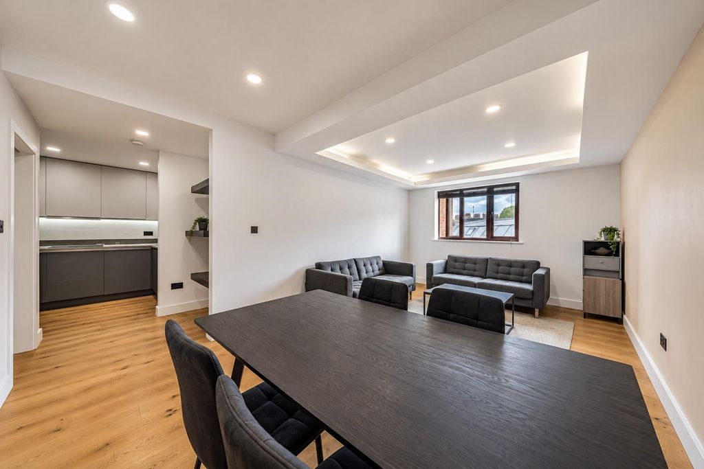Property photo 1 of 12 3.Jpg