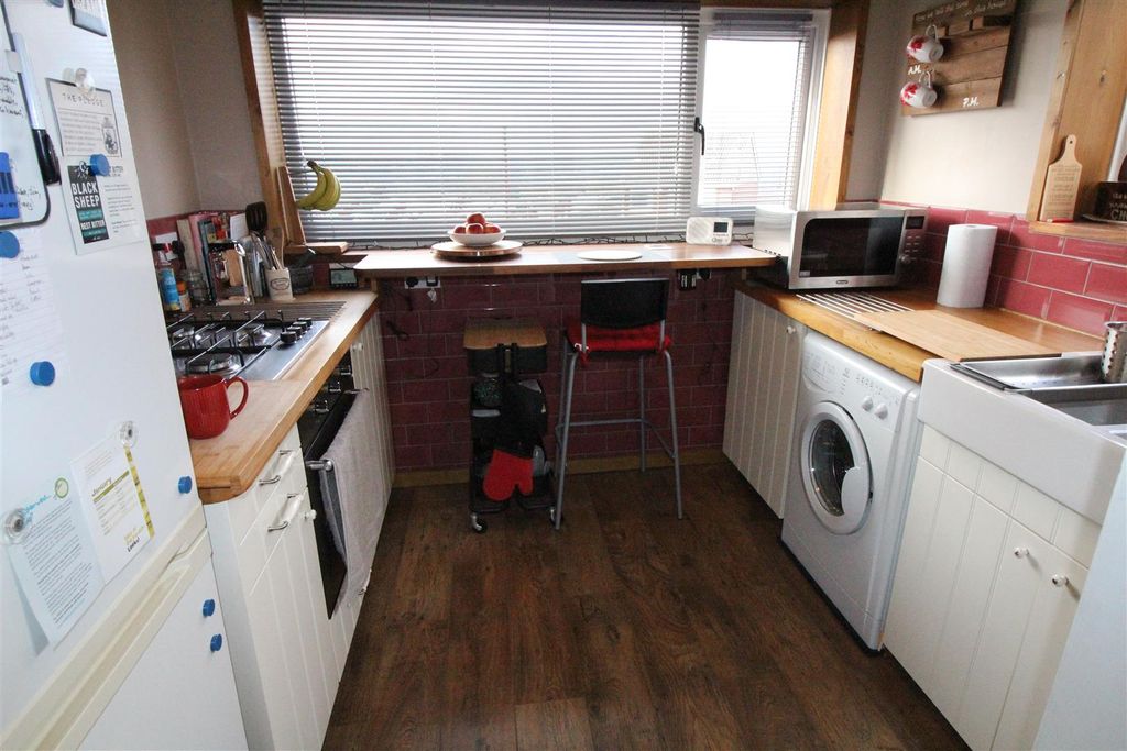 Property photo 3 of 17 Img_2369.Jpg