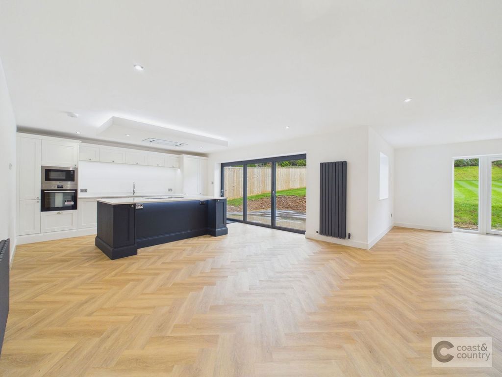 Additional image 9 of 4 bed bungalow for saleExeter Road, Kingsteignton TQ12