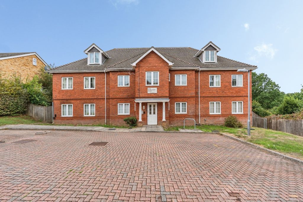 Property photo 1 of 11 Pbox-Img.Jpg