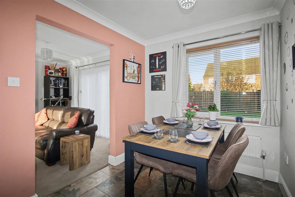 Property photo 3 of 36 Img_4549.Jpg