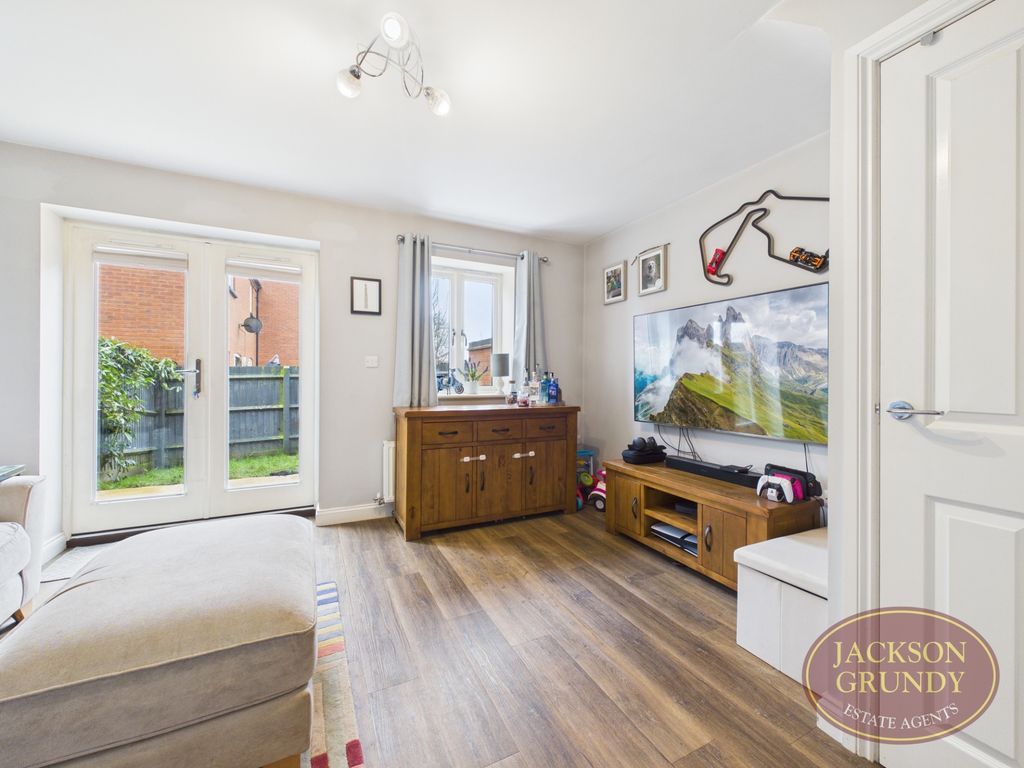 Property photo 2 of 15 Photo 2