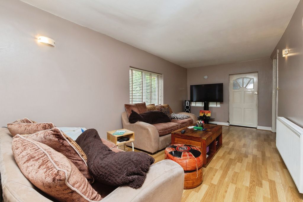 Property photo 3 of 22 Reception Room