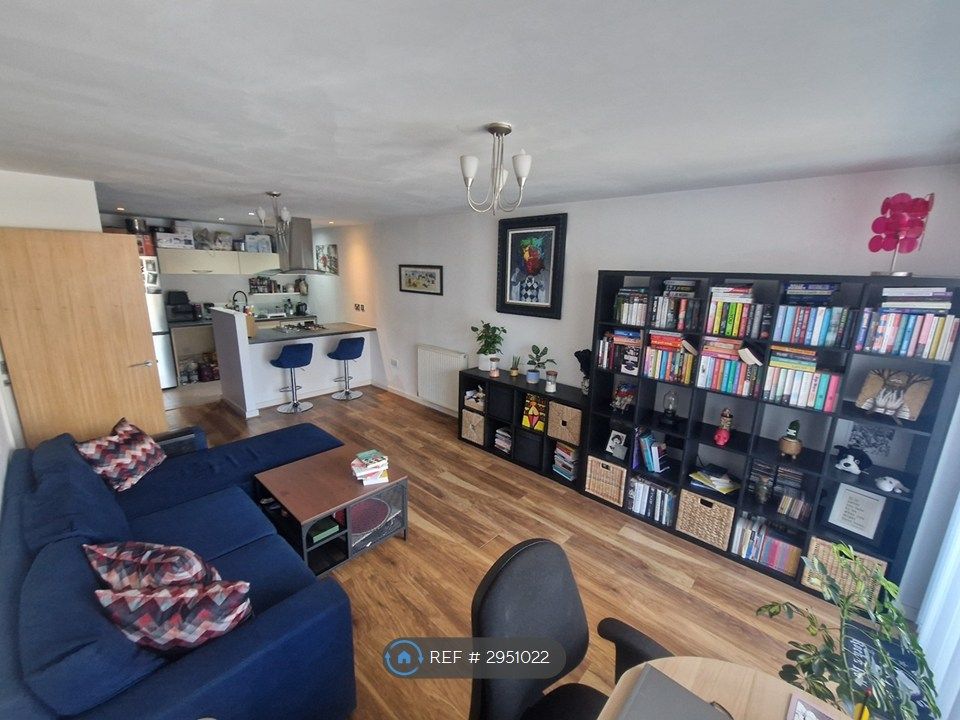 Property photo 1 of 27