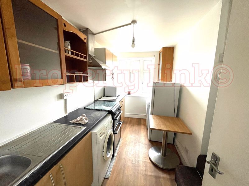 Property photo 3 of 16 Photo 20