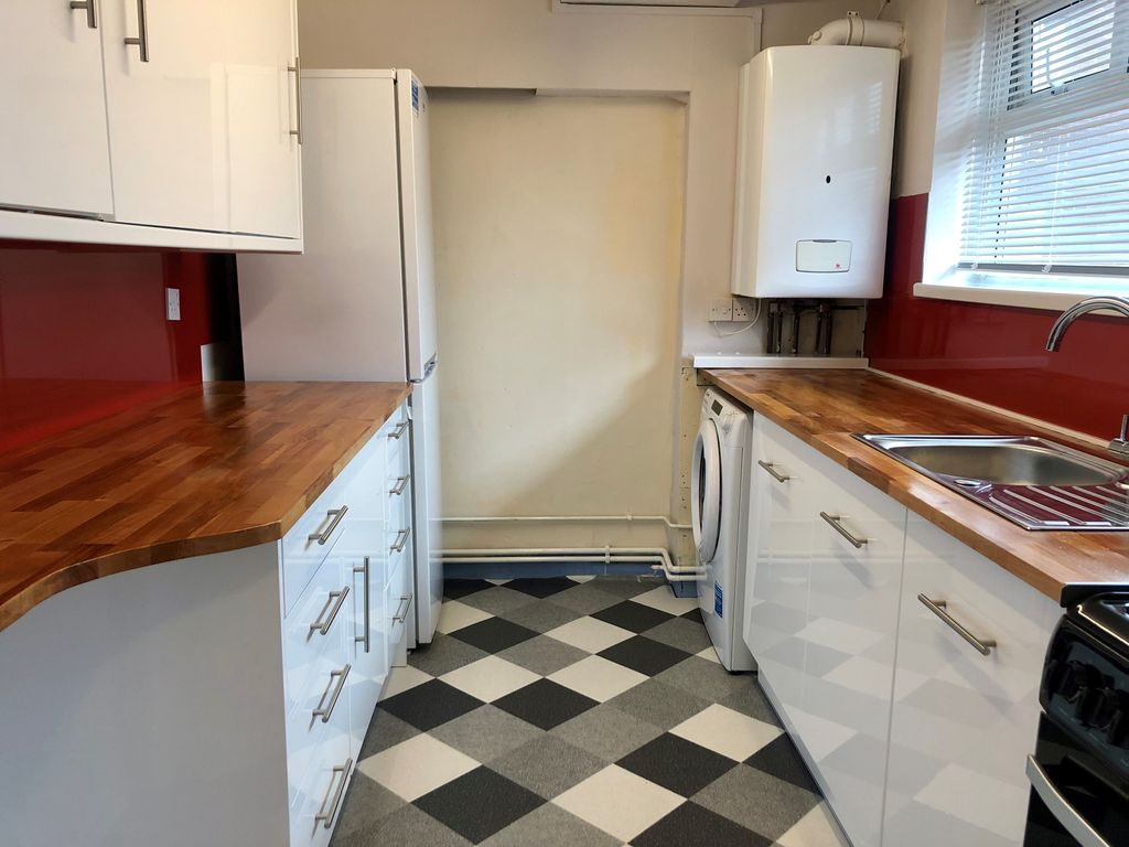 Property photo 1 of 6