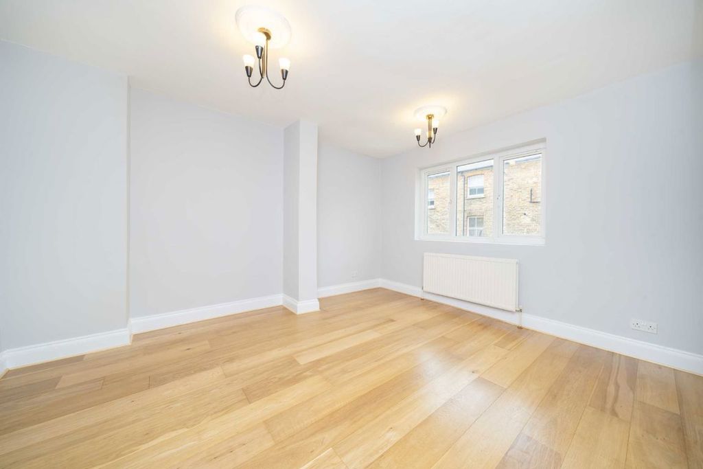 Property photo 3 of 4