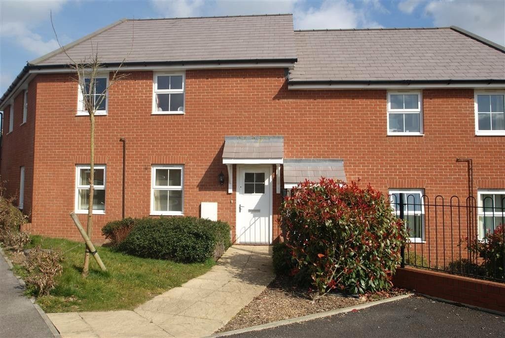 Property photo 1 of 3