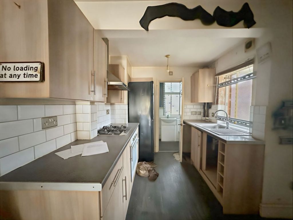 Property photo 3 of 8 Image 3