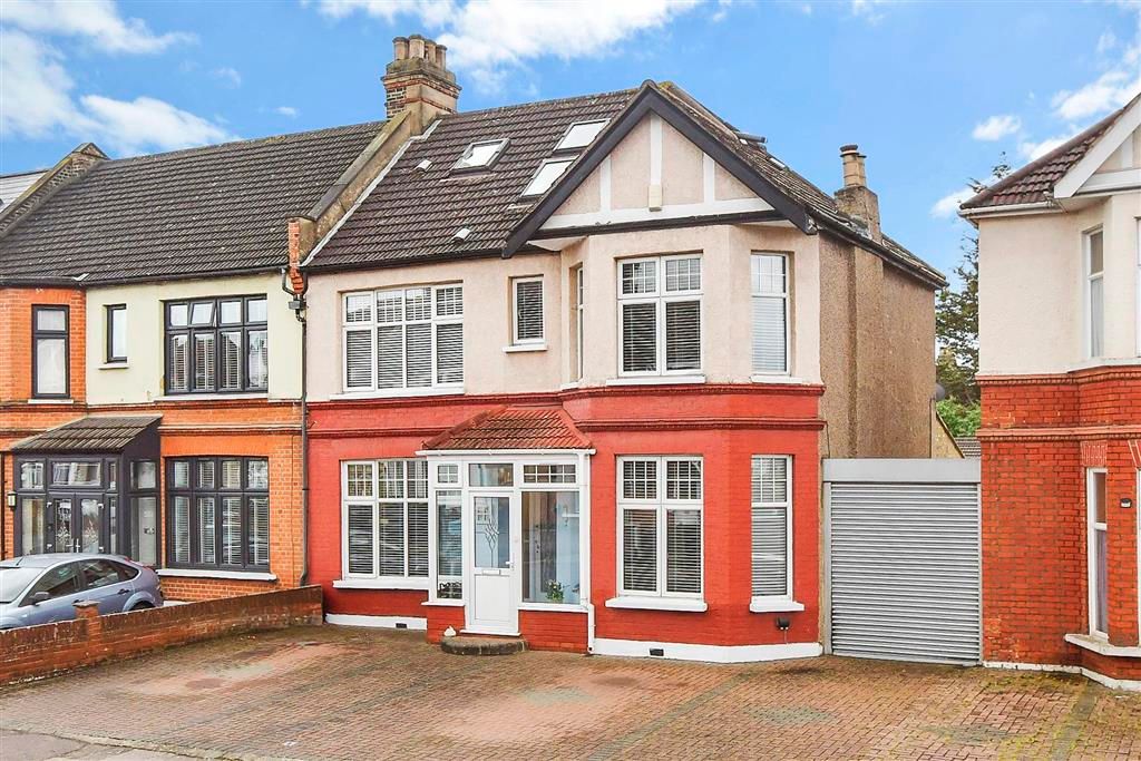 Property photo 1 of 17 External (Web) A