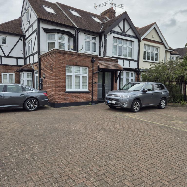 Property photo 2 of 13