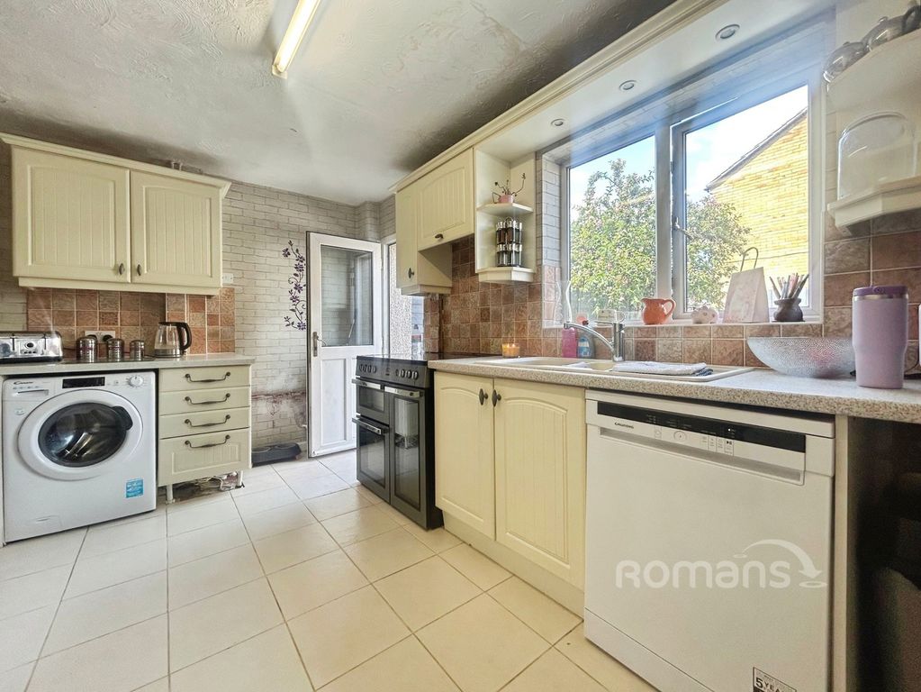 Property photo 2 of 17 Pbox-Img.Jpg