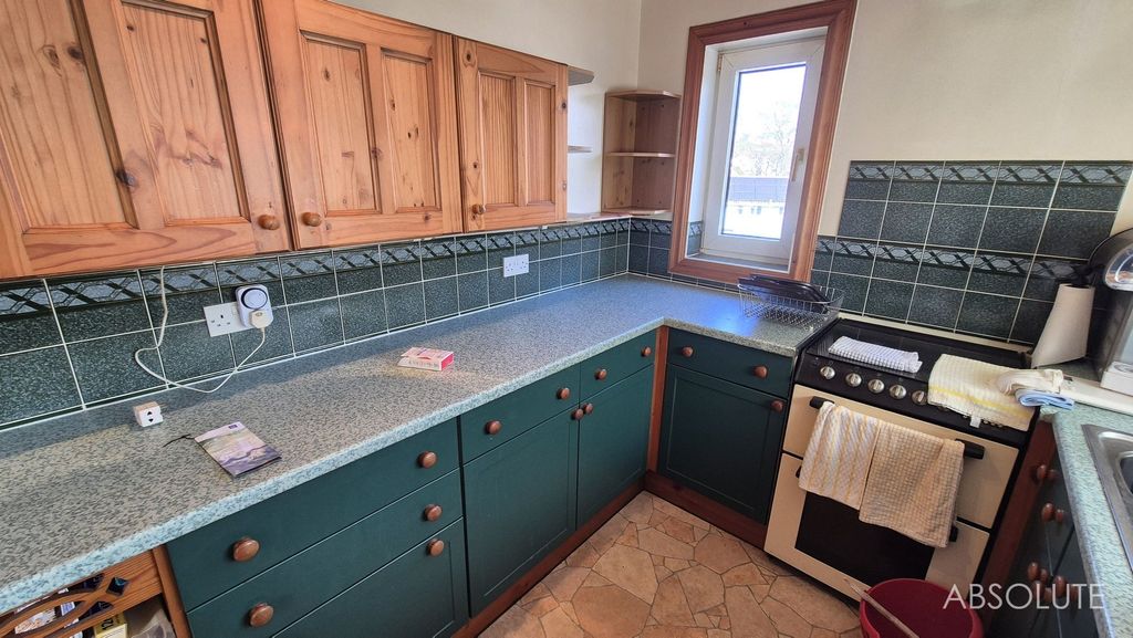Property photo 2 of 17 Kitchen