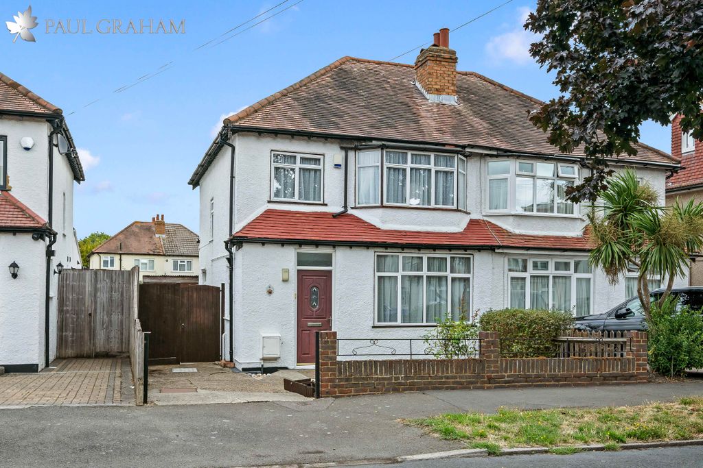 Property photo 1 of 16 Dsc02649