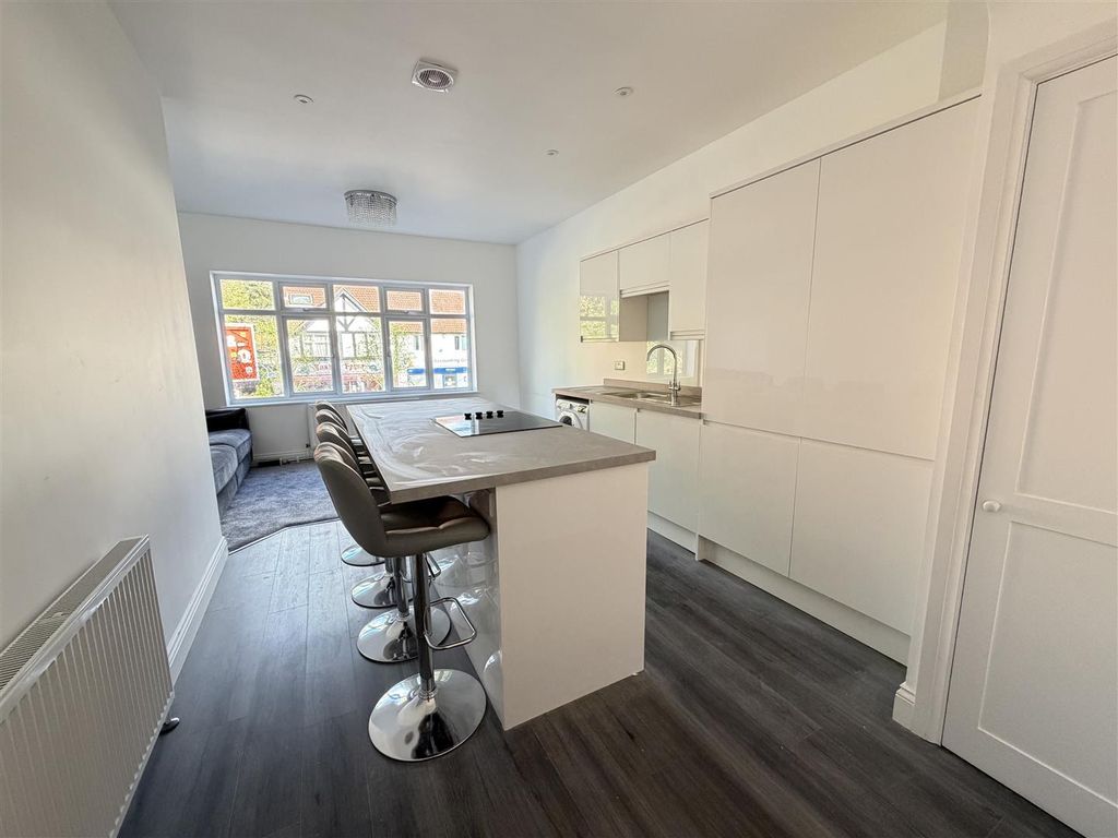 Property photo 1 of 14 Img_0355.Jpg