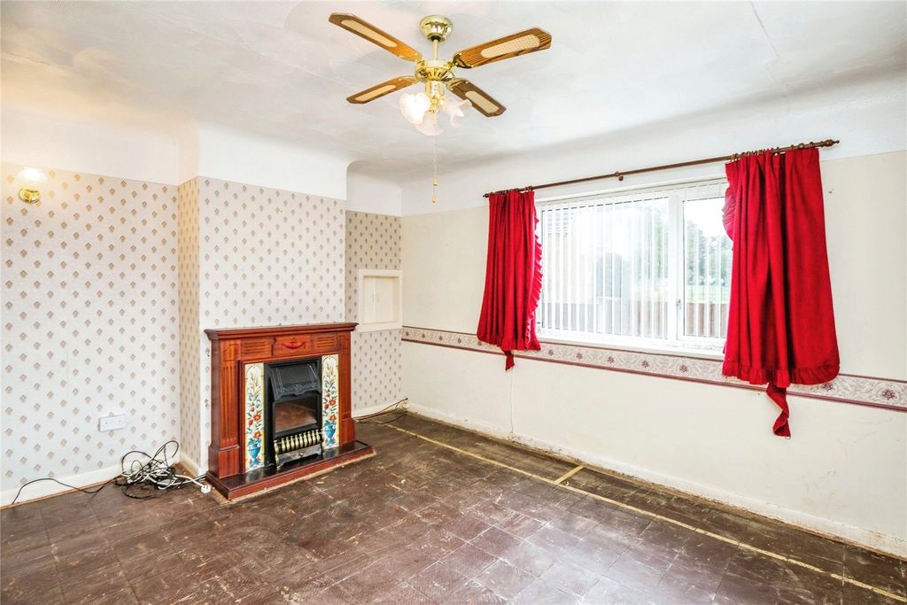 Property photo 2 of 15 Picture No. 02