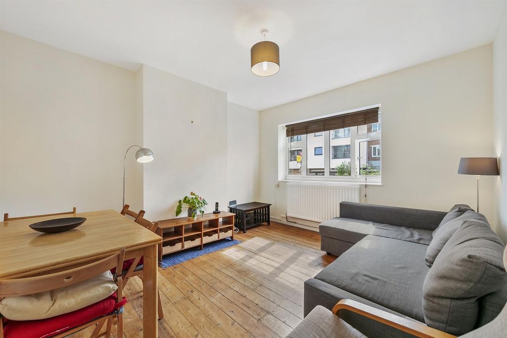 Property photo 1 of 18 3E76A176-Db07-4561-B8F4-41c37E82c391-2000.Jpg