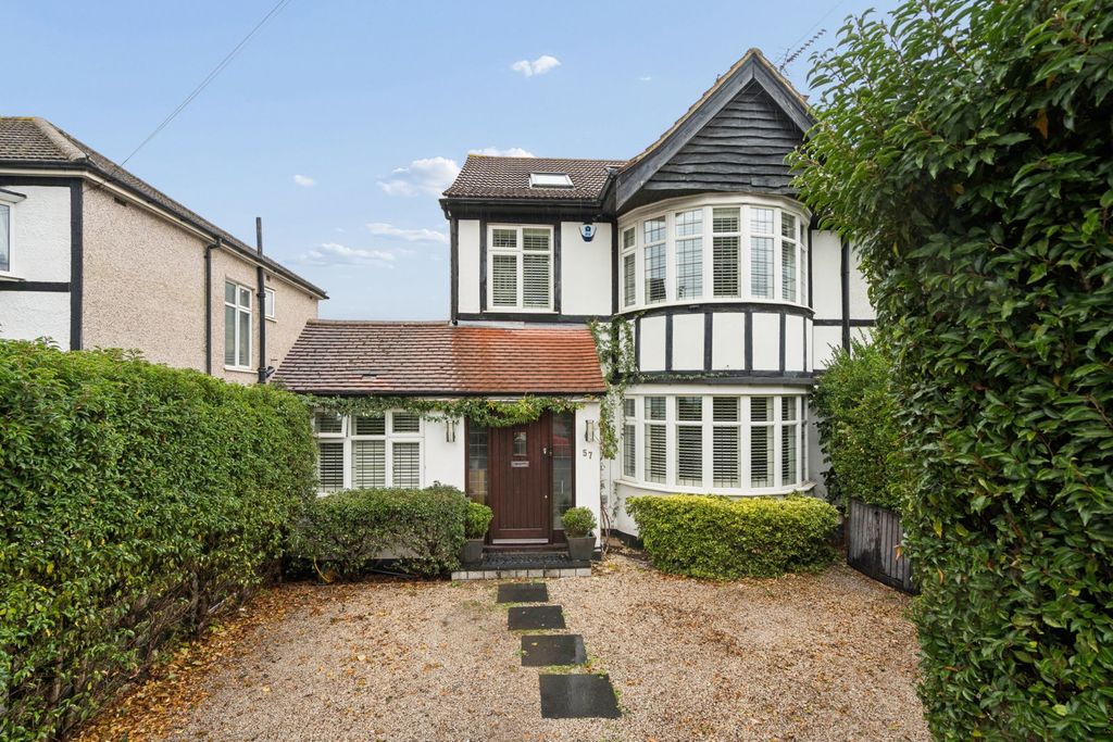 Property photo 1 of 23