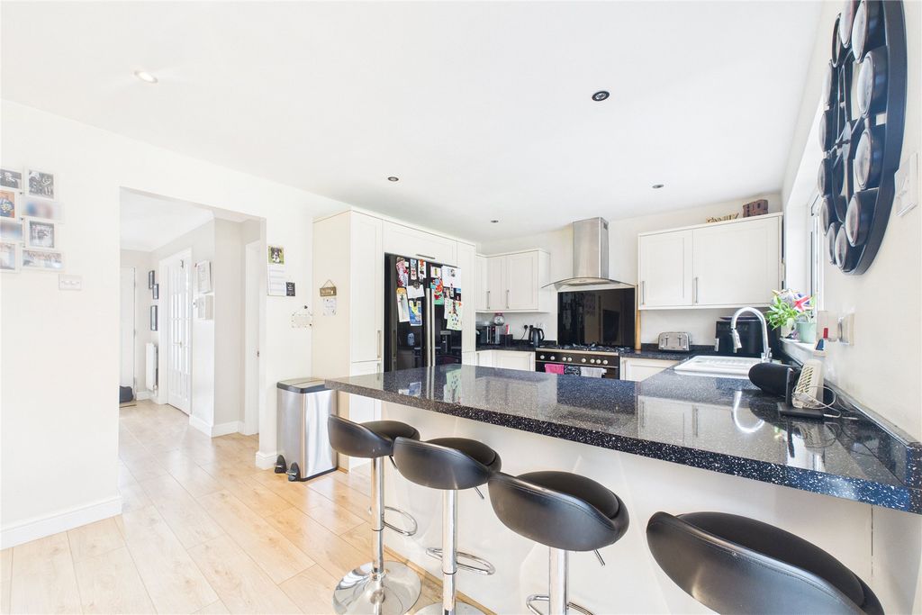Property photo 3 of 13 Picture No. 05