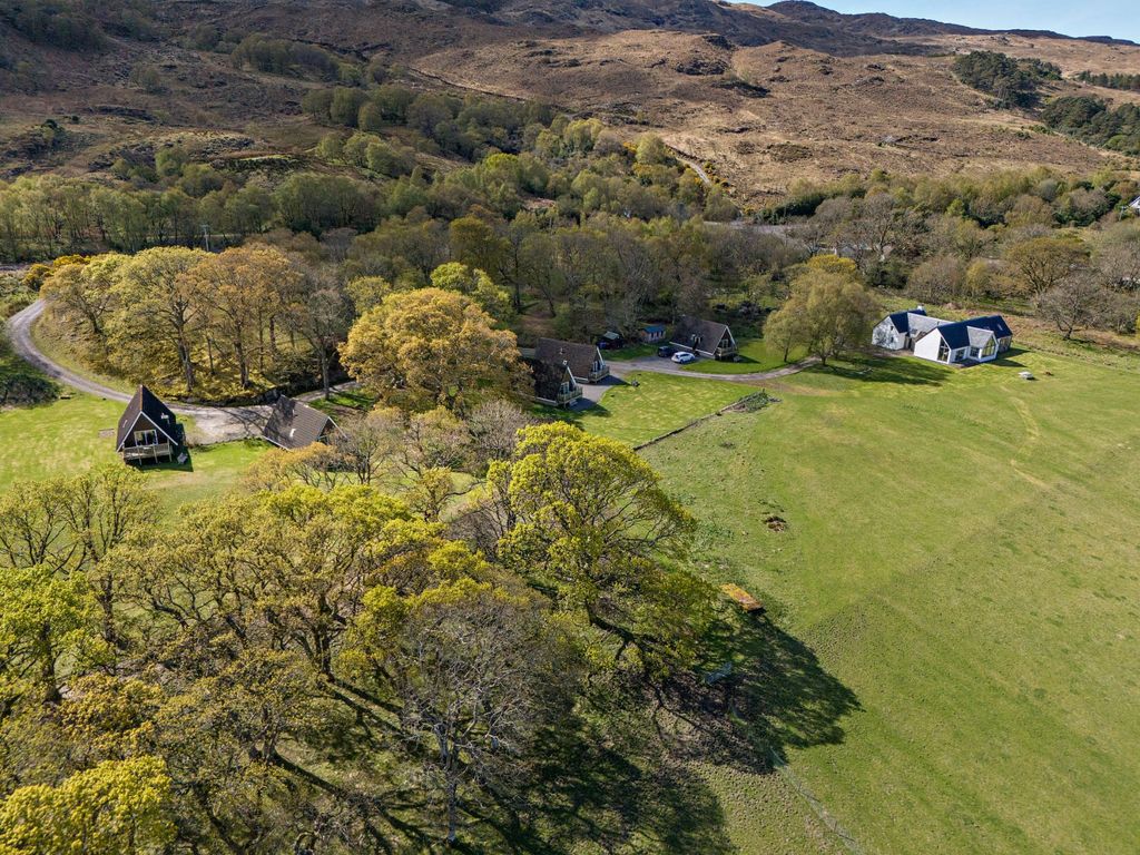 Property photo 2 of 10 Tigh An Eilean