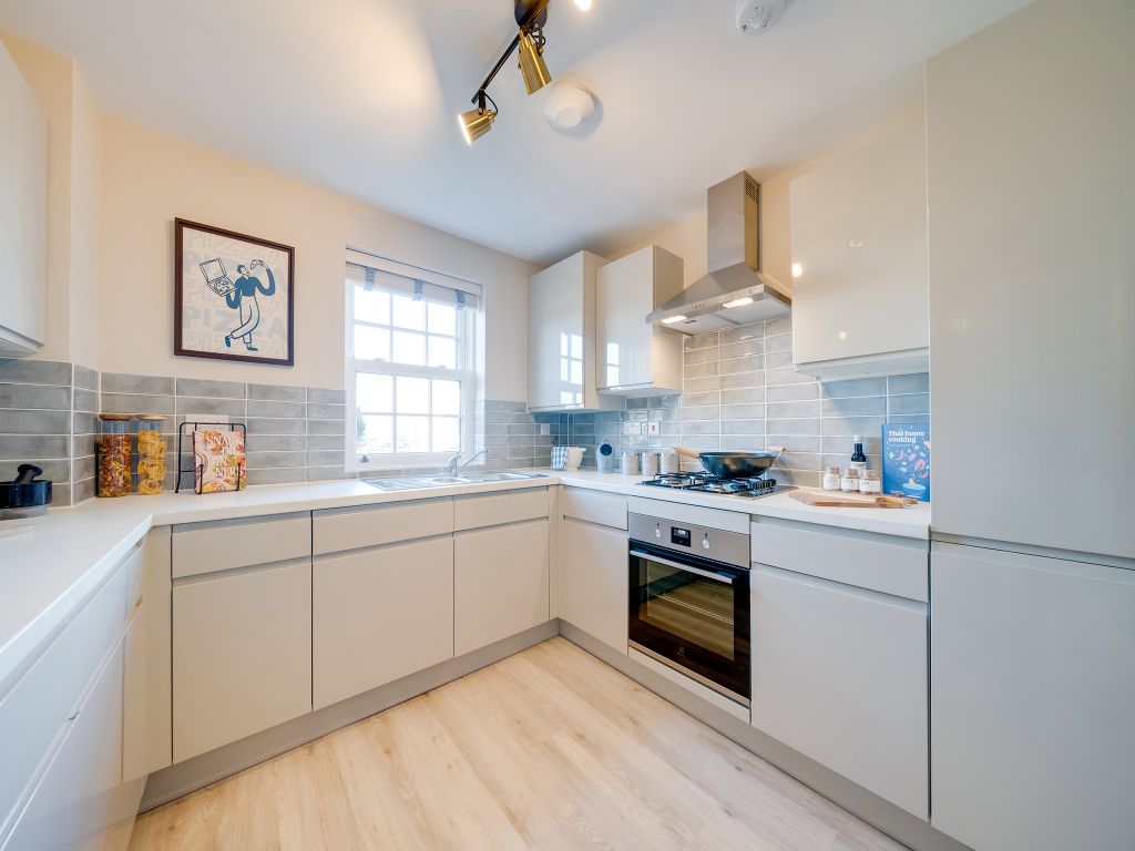 Property photo 2 of 30