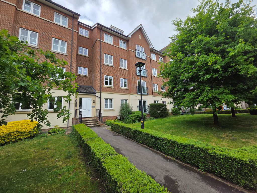 Property photo 1 of 11