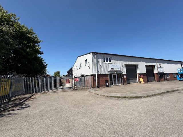 Property photo 2 of 3