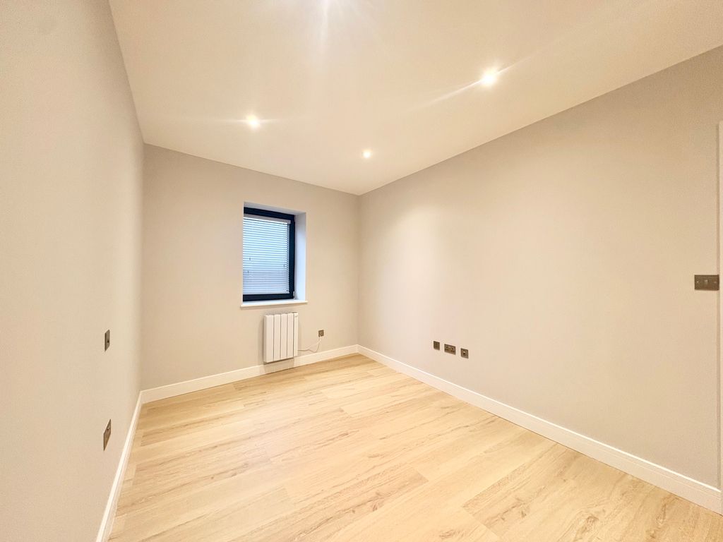 Property photo 3 of 4 Bedroom