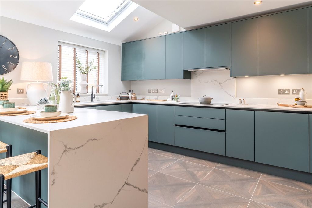 Property photo 2 of 9 Cadley Show Home