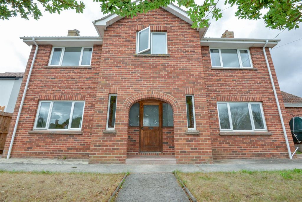 Property photo 1 of 28 External 1.Jpg