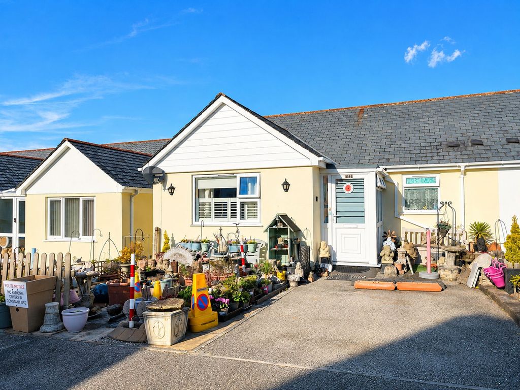 Property photo 1 of 11 External