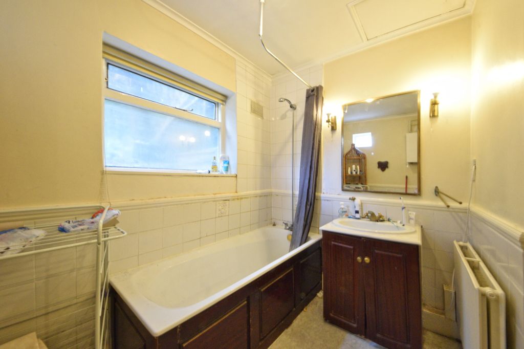 Property photo 3 of 3