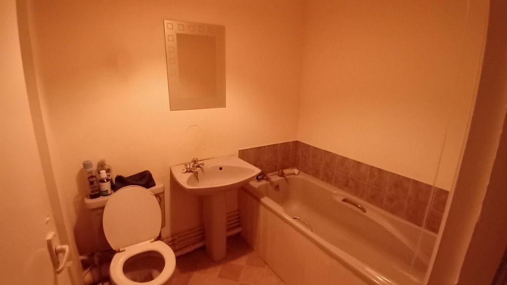 Property photo 3 of 3