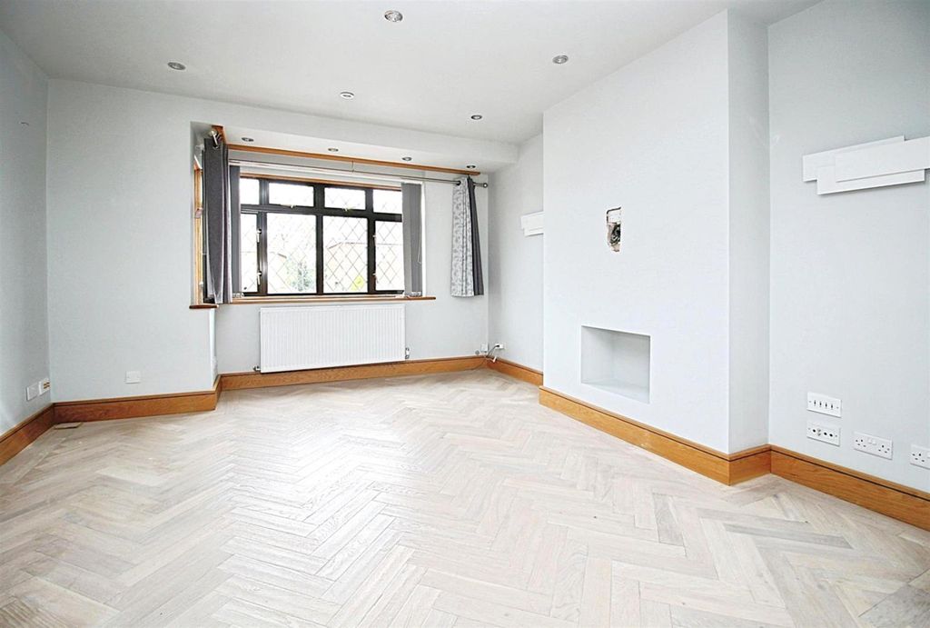 Property photo 2 of 12 Living Area