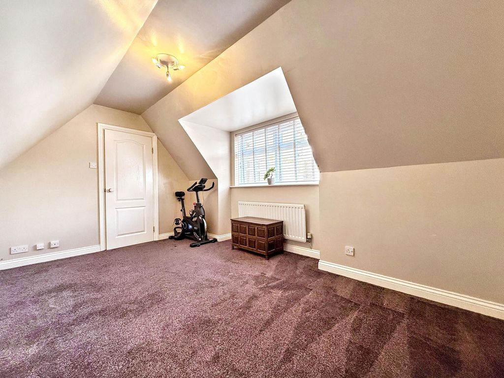 Additional image 23 of 7 bed detached house for saleSiskin Close, Hartlepool TS26