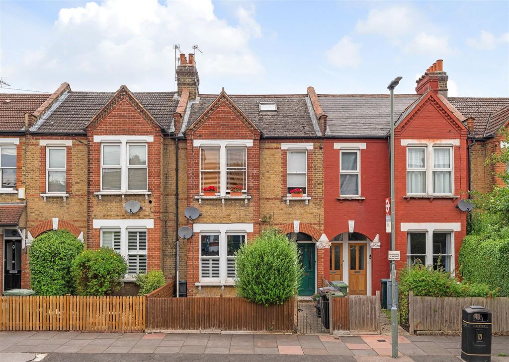 Property photo 1 of 13 Marlow Road-14.Jpg