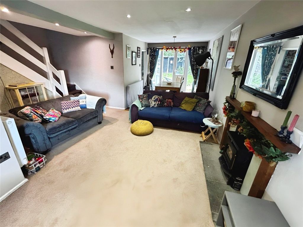 Property photo 3 of 15 Living Room