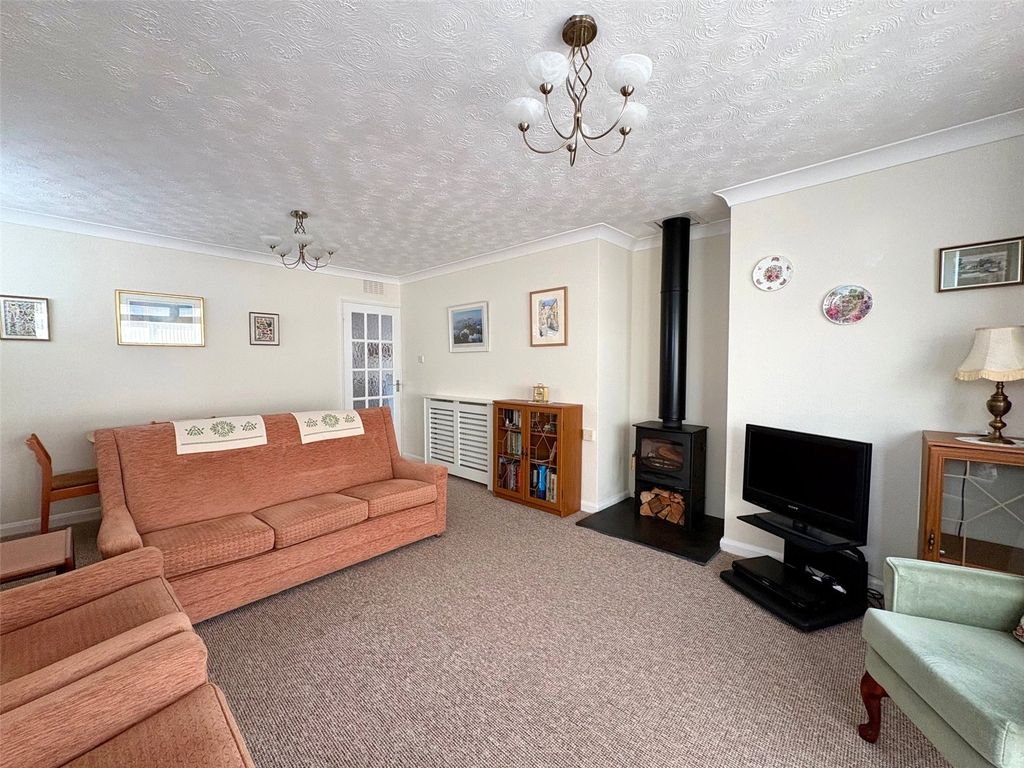 Property photo 2 of 16 Picture No. 07