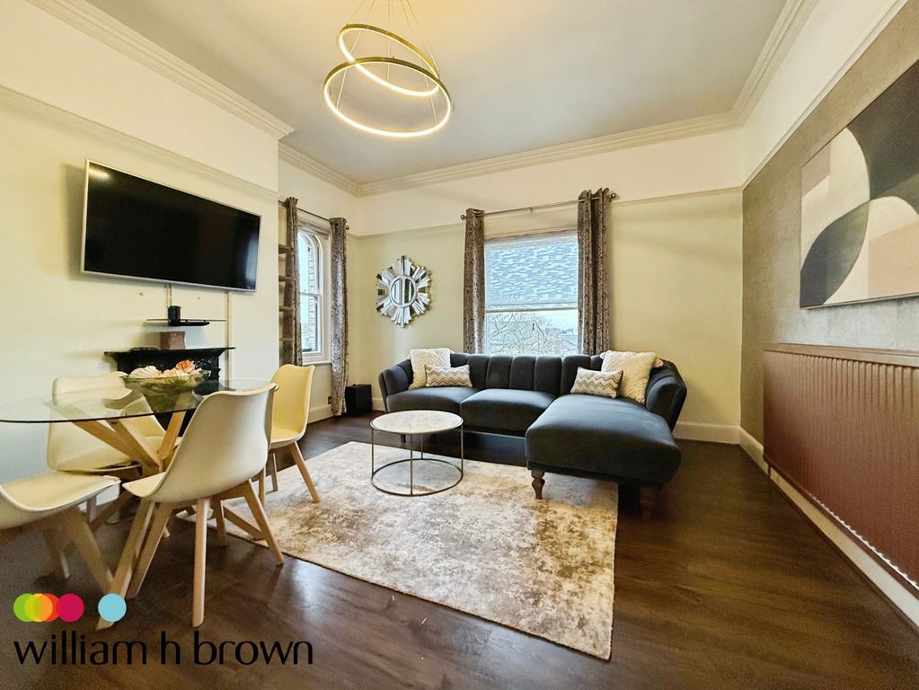 Property photo 2 of 11 Living Room