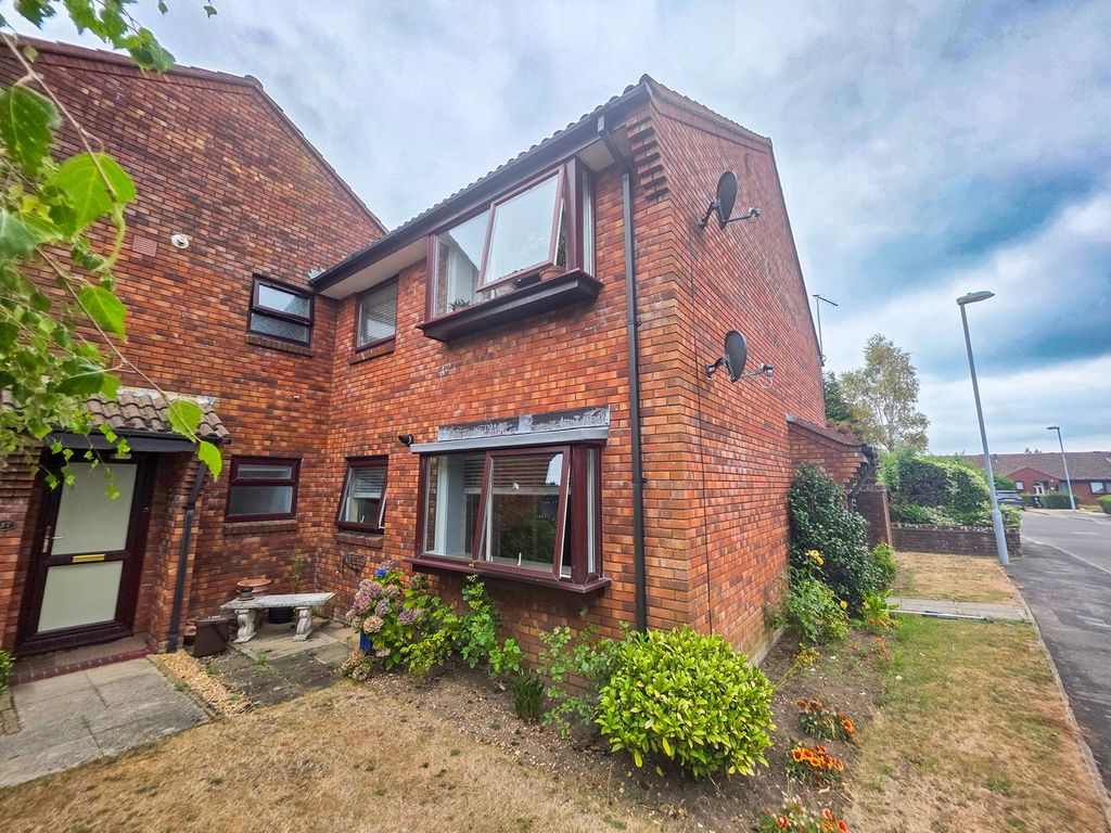 Property photo 1 of 9