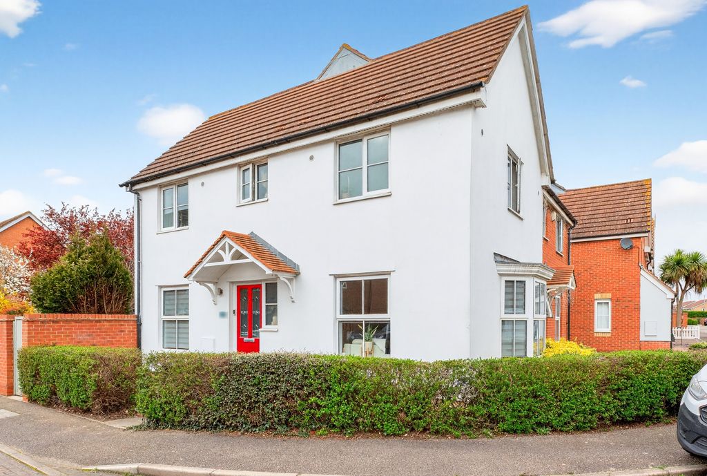 Property photo 2 of 20