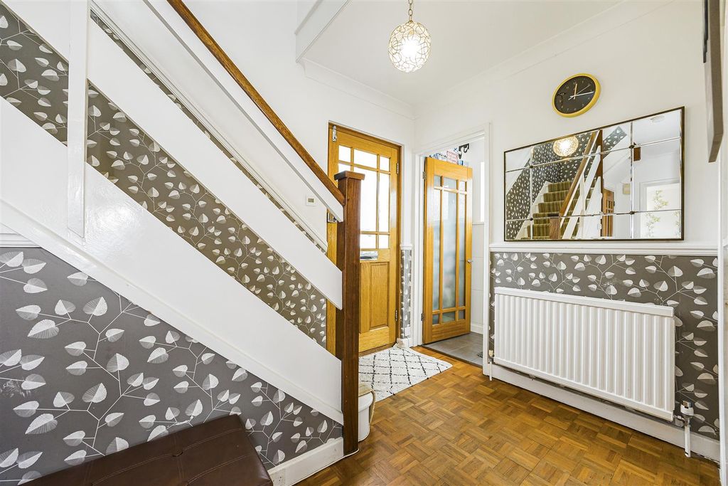 Property photo 3 of 24 Hallway