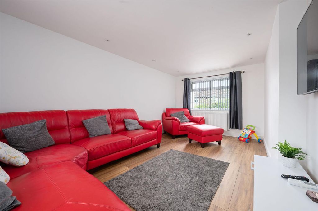 Property photo 2 of 22 2.Jpg