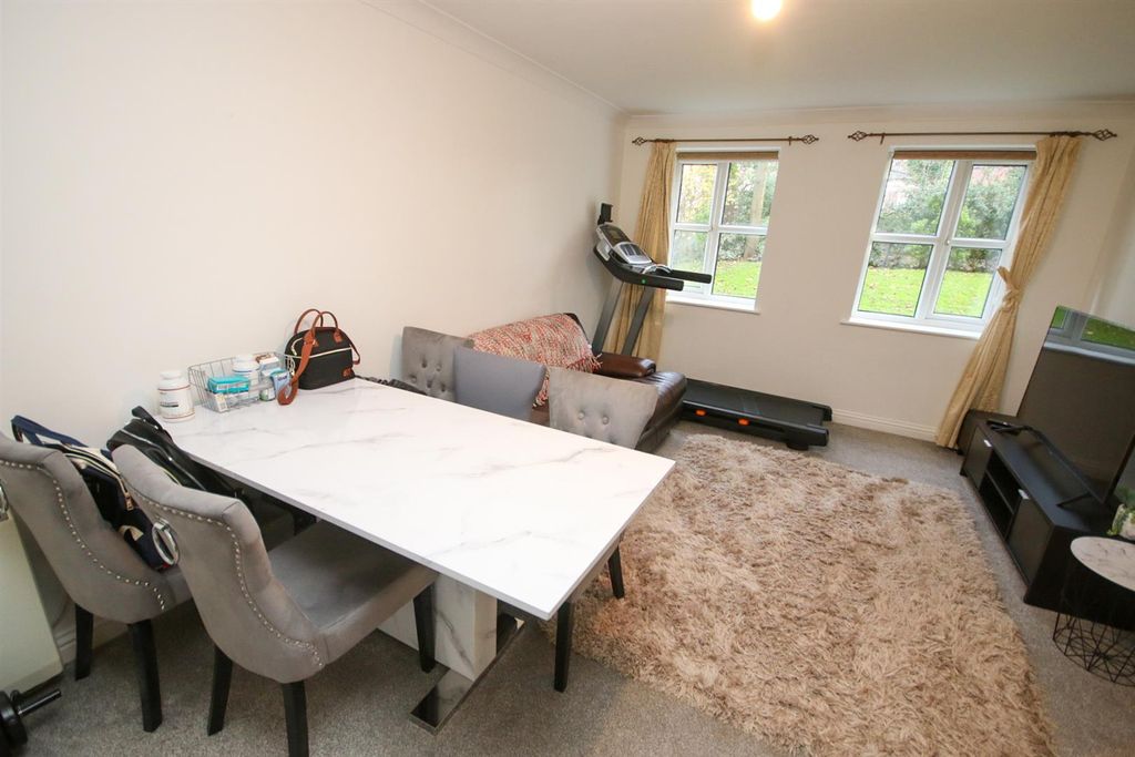 Property photo 3 of 15 Img_8253.Jpg