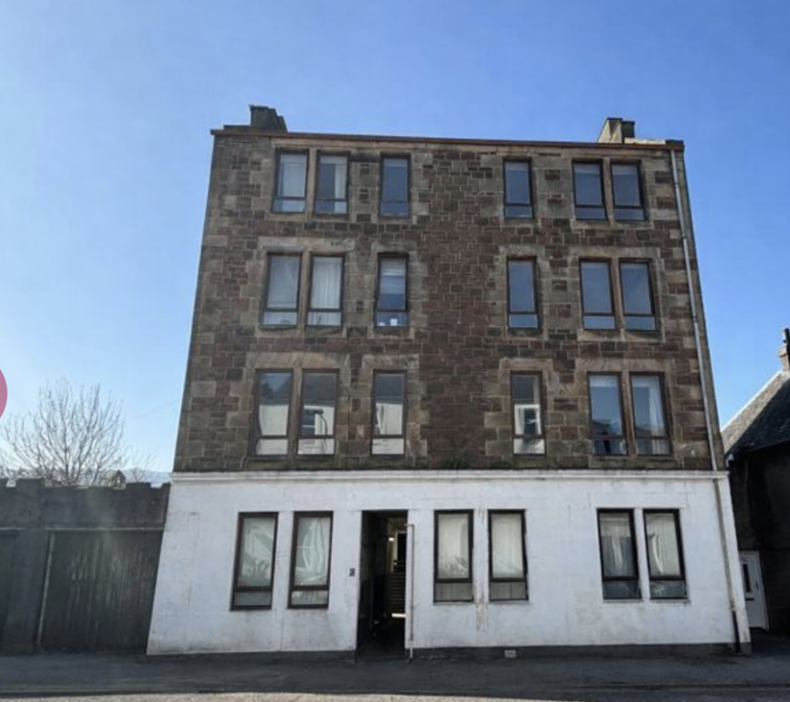 Property photo 1 of 1