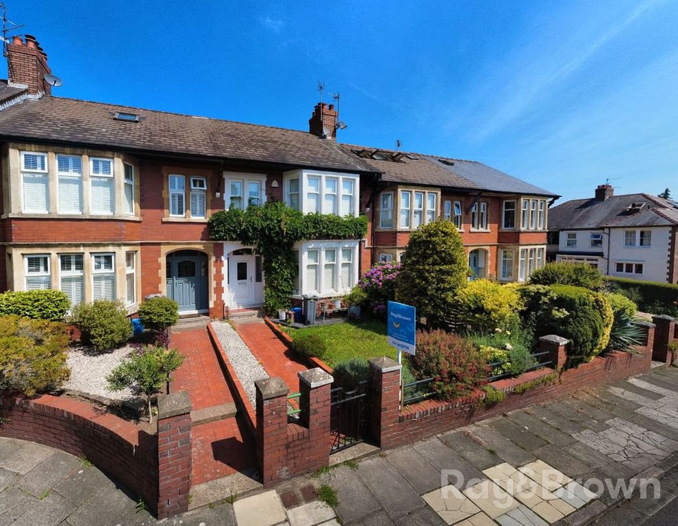 Property photo 1 of 58