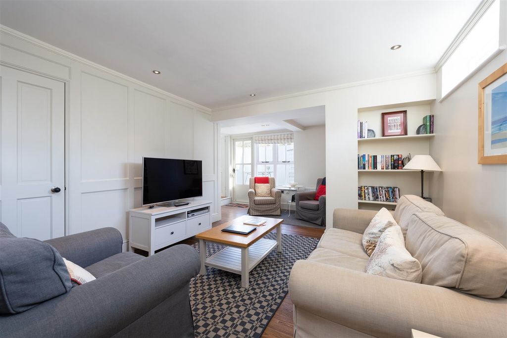 Property photo 3 of 10 Yarmouth_Spence Willard-6.Jpg
